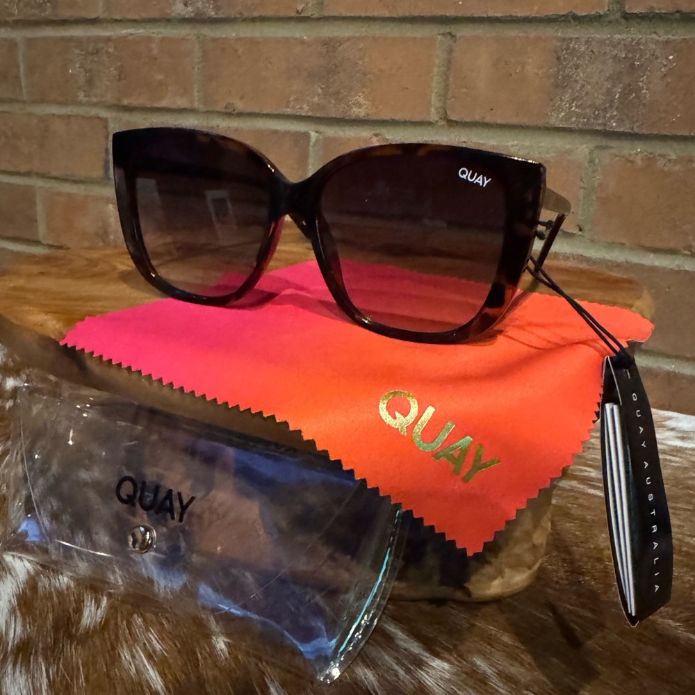 Quay Australia Women's Tortoise Sunglasses